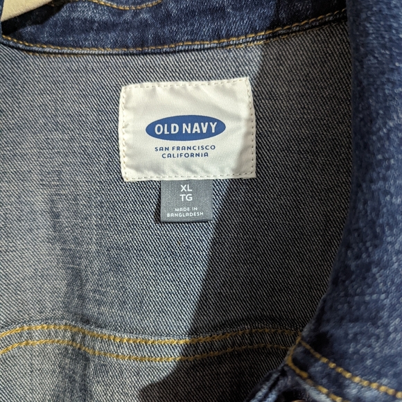 Like new Old Navy denim jean jacket XL - Picture 2 of 4